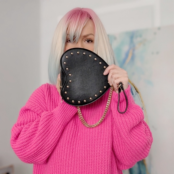 🍋 Leather heart purse 🖤 - Picture 1 of 13